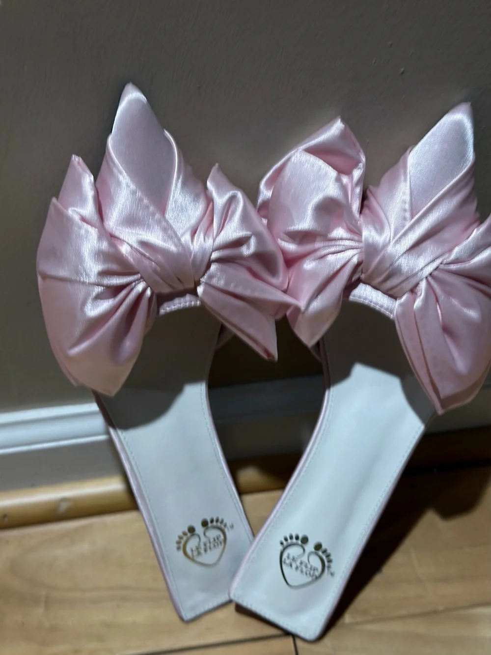 Pink Bow Pointed Toe Slip-On Heels - Picture 7 of 7